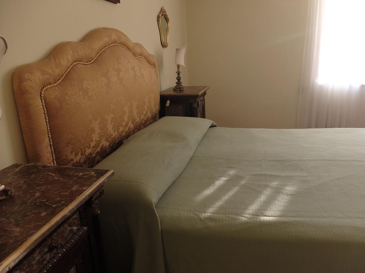 Palazzo Montevago Appartement Palermo Kamer foto